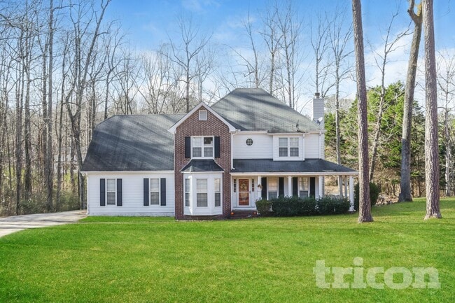 Building Photo - 530 N Oakland Cir