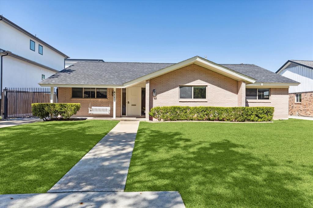 Primary Photo - 4114 Gairloch Ln