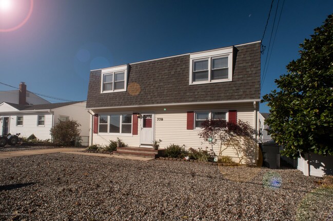 Building Photo - 778 Tunney Point Dr