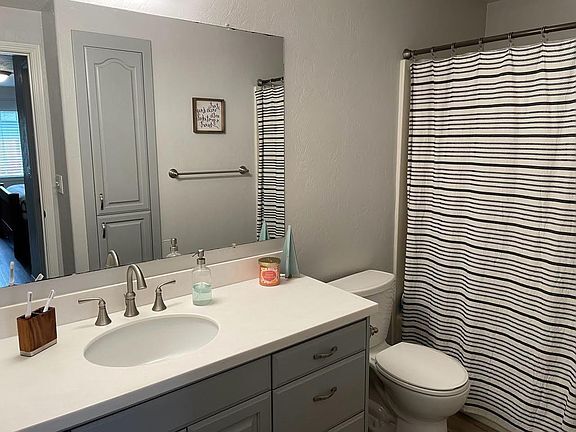 Foto del edificio - 371 Meadowlark Ct SE