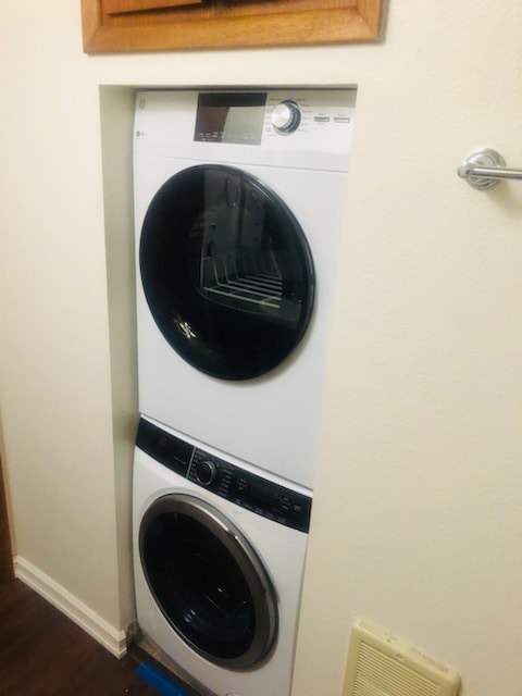 Lavadora/secadora - 4204 SE Boise St