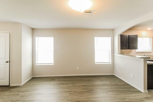 Building Photo - 2424 Bull Trout Dr