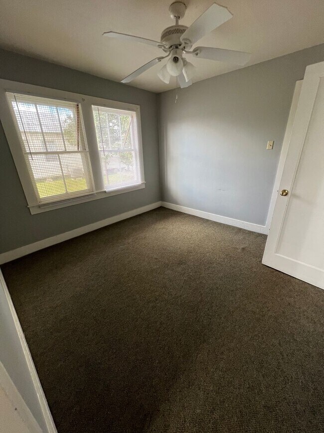 Foto del edificio - Spacious 3BR/1BA Home in Houma – $1,100/Month | 1,000 Sq Ft