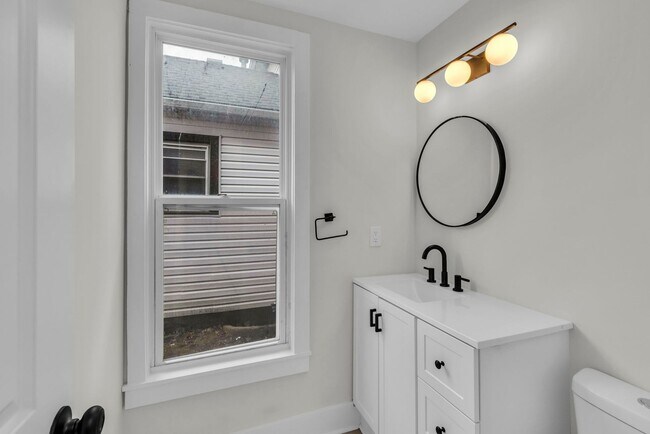 Foto del edificio - 1048 Sandusky Ave