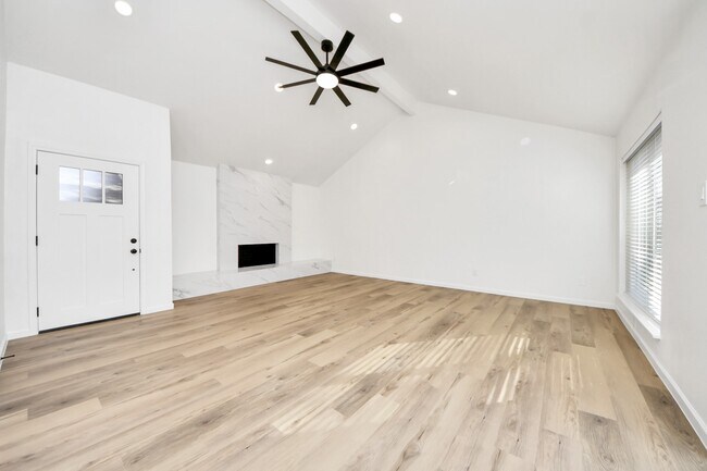 Foto del edificio - 3305 Avenue R
