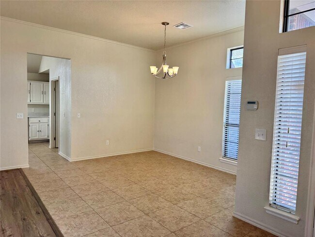 Foto del edificio - 1913 Lois Lynn Ln