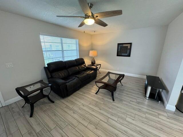 Building Photo - 127 Flanders Dr