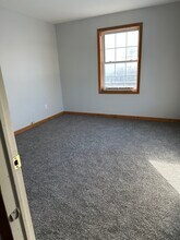 Building Photo - 77 Sailly Ave