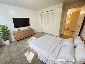 Building Photo - 461 El Paso Blvd