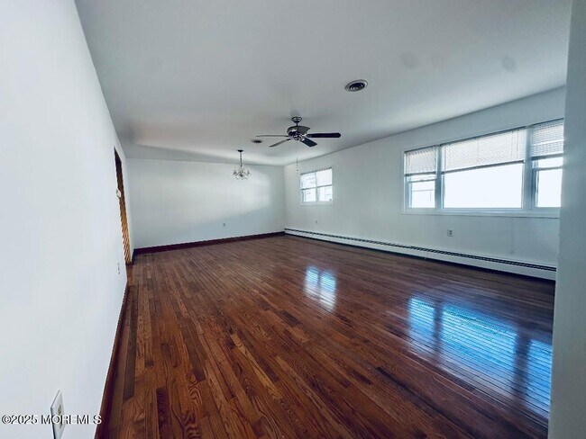 Building Photo - 57 Encinitas Dr