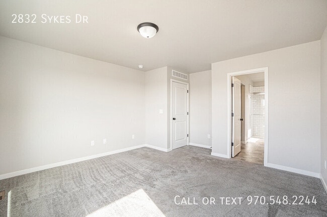 Foto del edificio - 2832 Sykes Dr