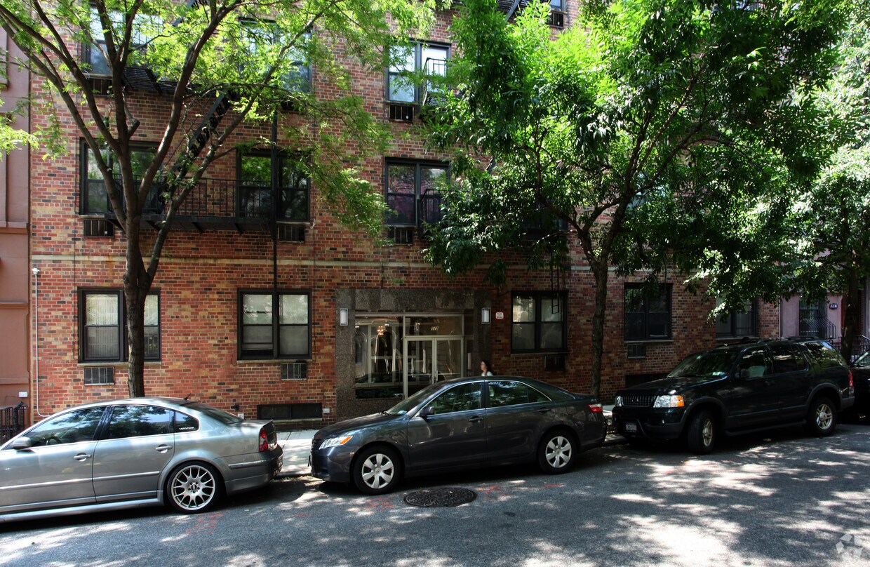 520 E 84th ¡St - 520 E 84th St