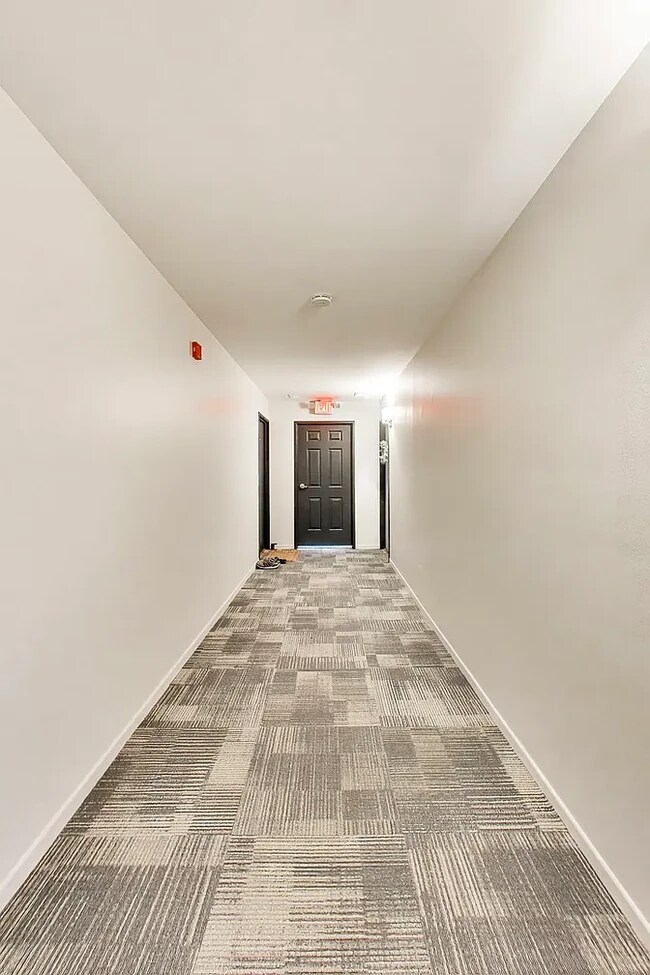 Foto del edificio - 1440 Stonebridge Cir