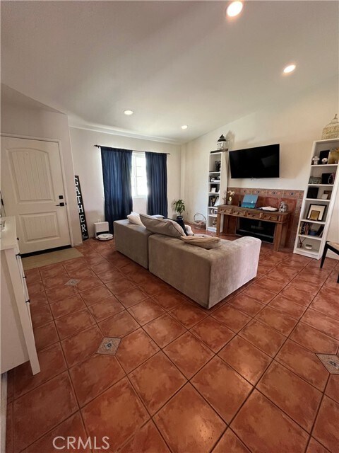 Foto del edificio - 14785 Mallory Dr