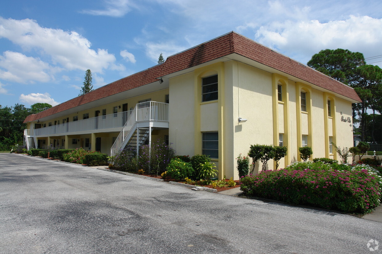 Primary Photo - 275 N Shade Ave
