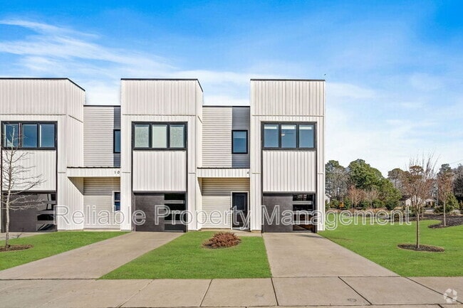 Building Photo - 10 Slater Dr