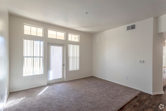 2HAB, 2 A - 950 ft² - Rancho Carrillo Apartments | Affordable Apartments