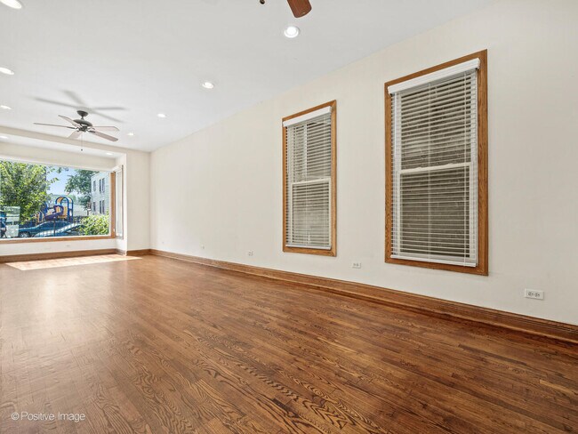 Building Photo - 2908 W McLean Ave