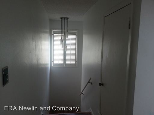 Building Photo - 2504 Lindenwood Dr