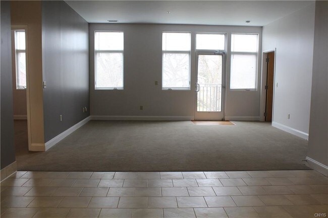 Building Photo - 202 Highbridge St
