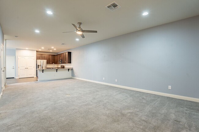 Foto del edificio - Verrado Living - 4 Bedrooms & 3 Baths!