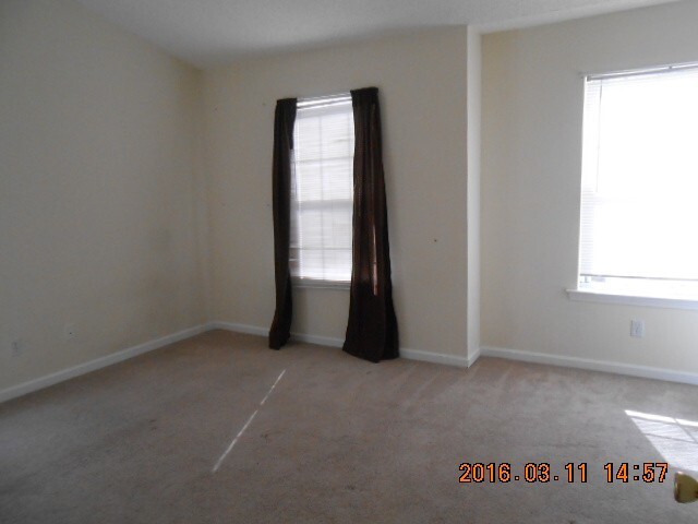 Building Photo - Two Bedroom Townhome in The Farm