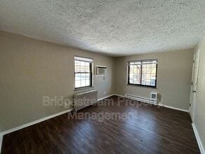 Building Photo - 538 Forrer Blvd
