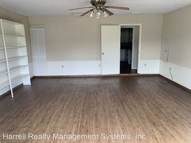 Building Photo - 3 br, 2 bath House - 2201 Ramada