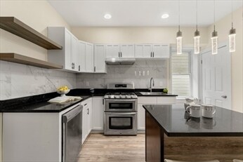 Foto del edificio - 3417 Washington St