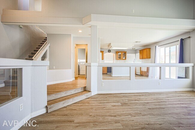 Building Photo - 3 br, 2.5 bath House - 7564 Spindrift Tide...