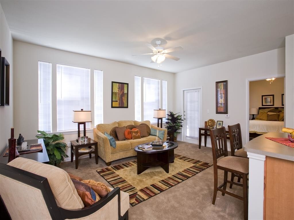 12020 N Gessner Rd, Houston, TX 77064