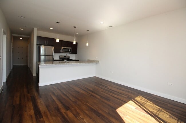 Foto del edificio - 4447 N Kedzie Ave