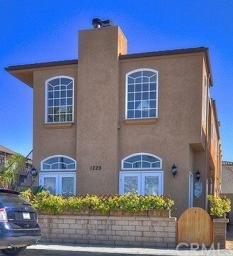 Primary Photo - 1229 W Balboa Blvd