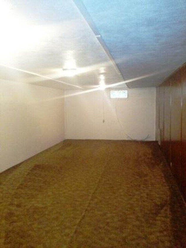 Foto principal - Clean, Spacious, and Rent Ready 2 bedroom ...