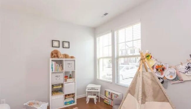 Bonus Room/Flex Space - 52 Holly Berry Ln