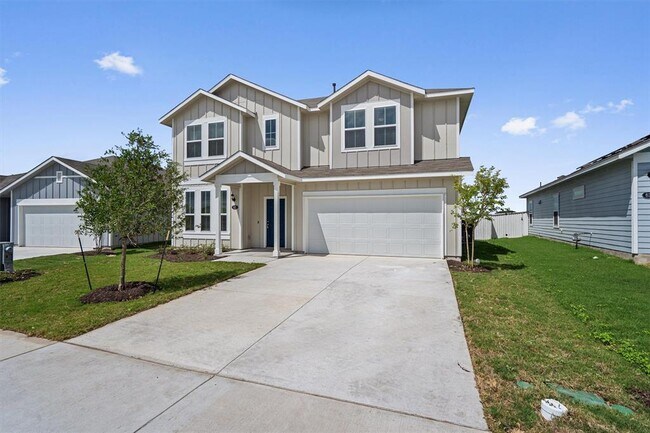 Building Photo - 621 Running Creek Dr