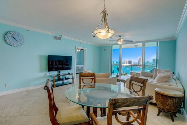 Foto del edificio - 2640 Lake Shore Dr