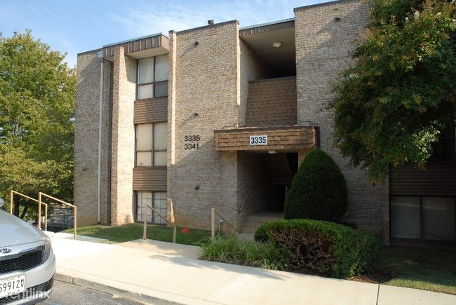 Foto del edificio - 3335 Huntley Square Dr