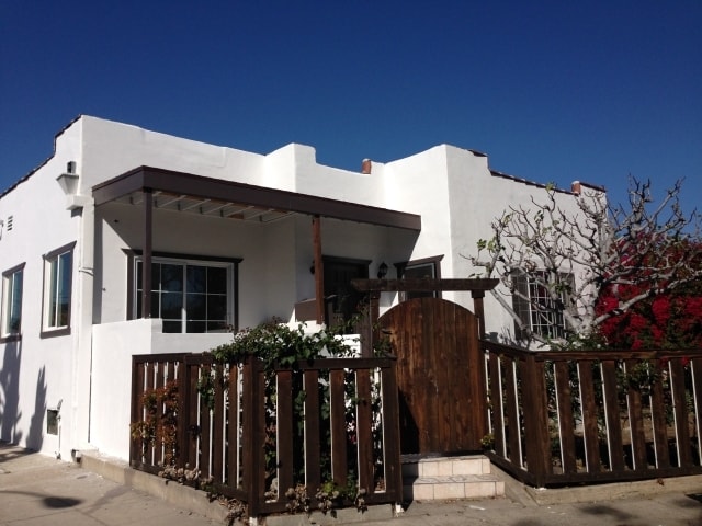 Primary Photo - 1231-1235 N Vista St