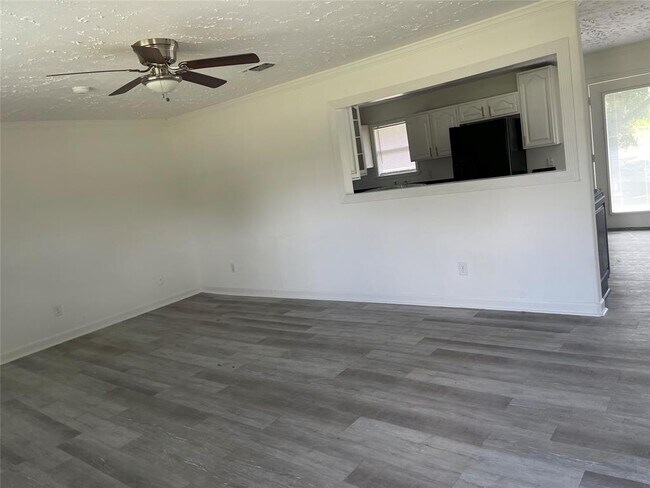 Foto del edificio - 2110 Seabourne Creek Ln