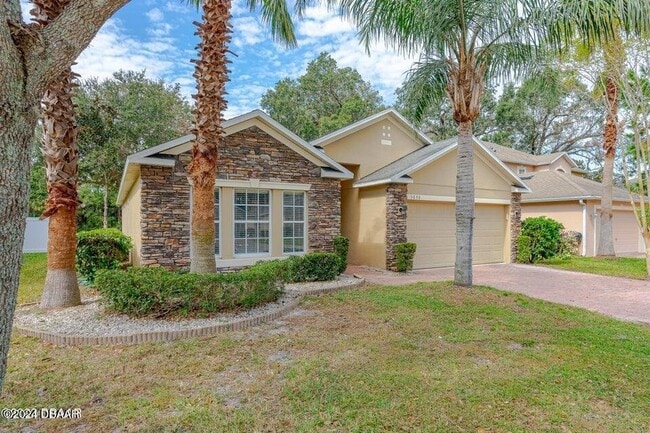 Building Photo - 3850 Sunset Cove Dr
