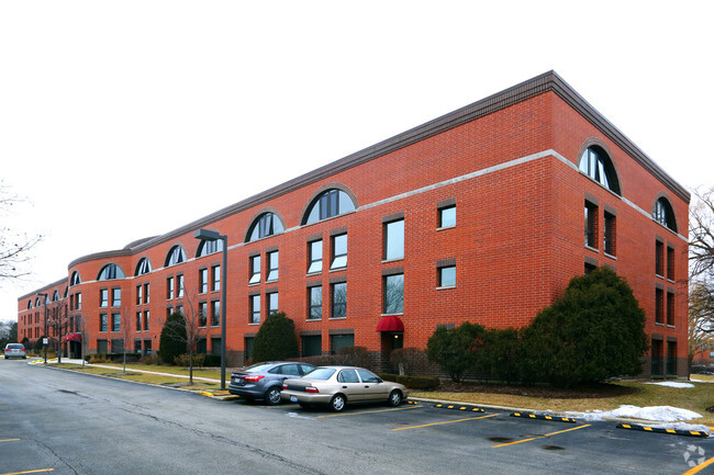 Building Photo - Linden Place Apartments