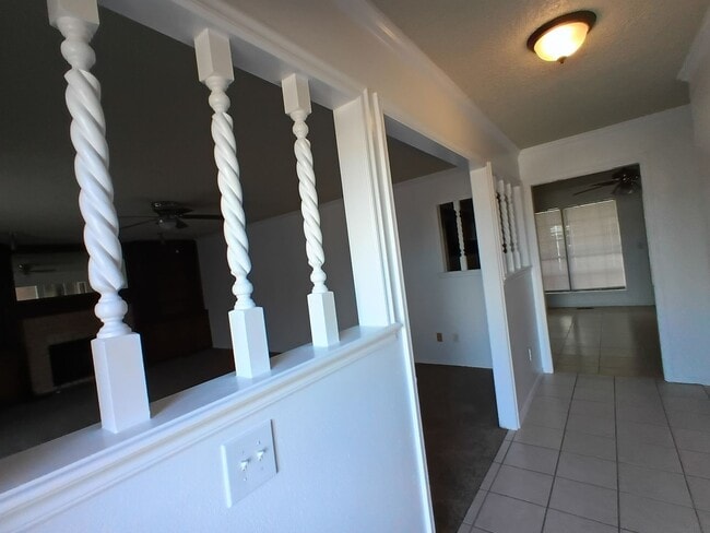 Foto del edificio - MILITARY MOVE IN SPECIAL!