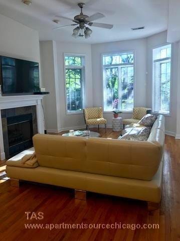 Photo - 2049 N Sheffield Ave Apartment