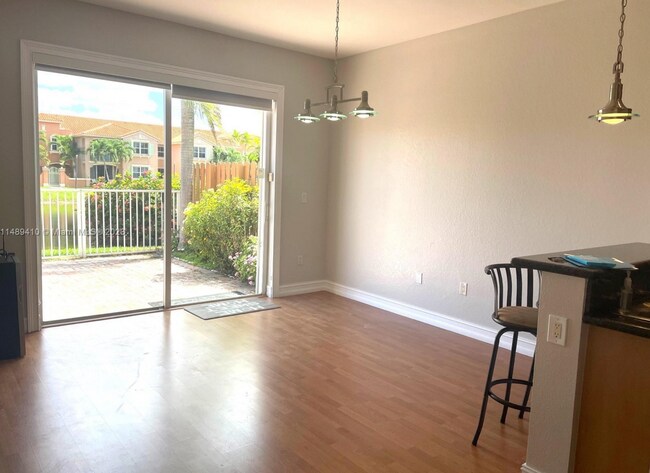 Foto del edificio - 11540 NW 67th Ter