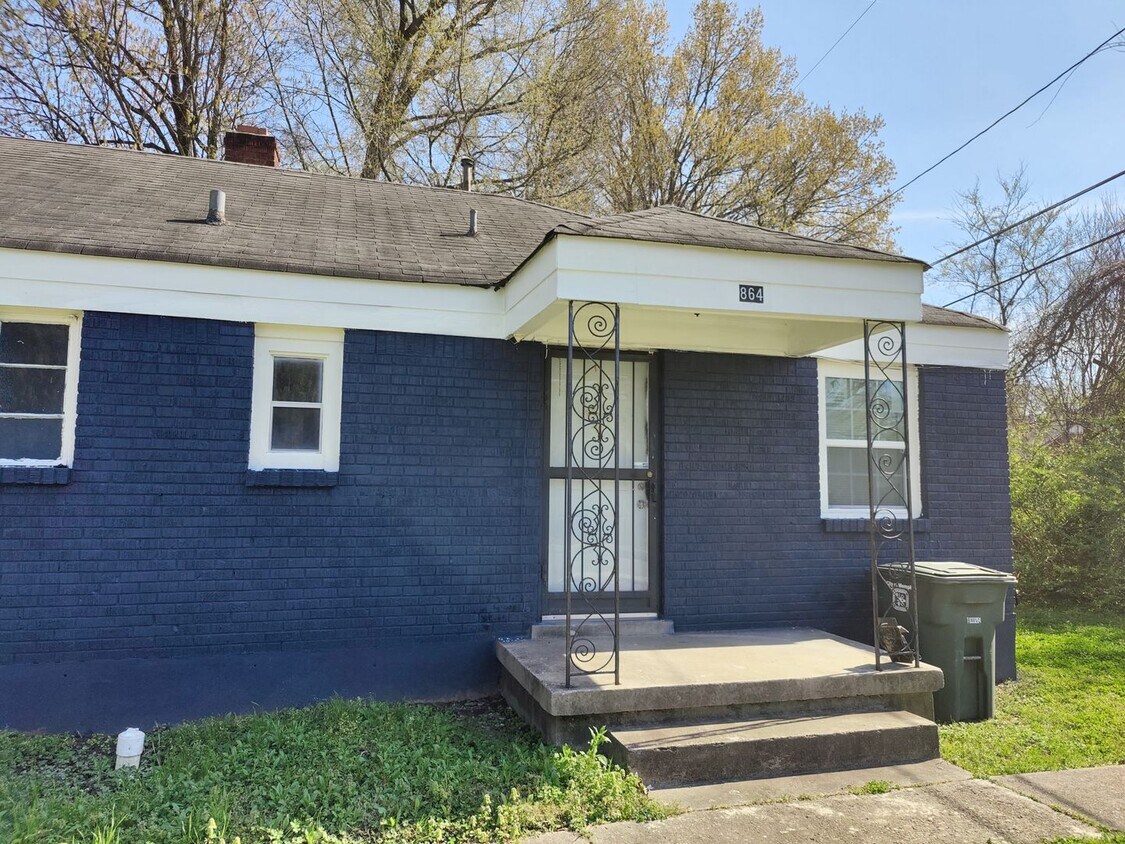 864 N Dunlap St, Memphis, TN 38107 House Rental in Memphis, TN