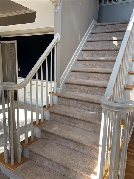 Foto del edificio - 325 Willow Oak Ct