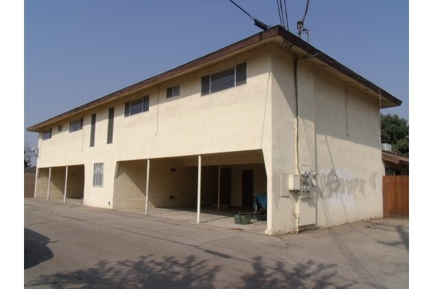 Building Photo - 201 El Tejon Ave