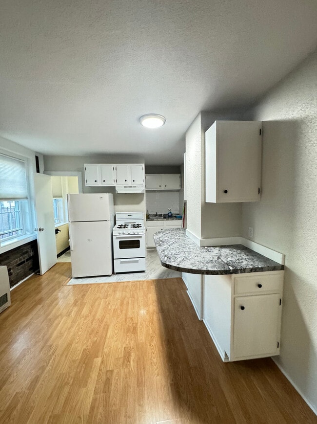 Photo - 10 Henchman St Townhome