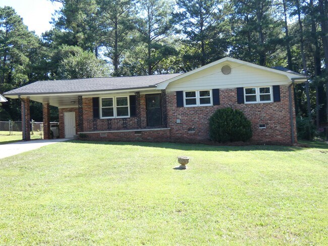 Photo - 1920 Janet Ln House